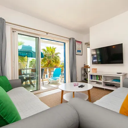 アパート B06 - Top-floor Marina 2 Bed *
