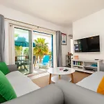 アパート B06 - Top-floor Marina 2 Bed *