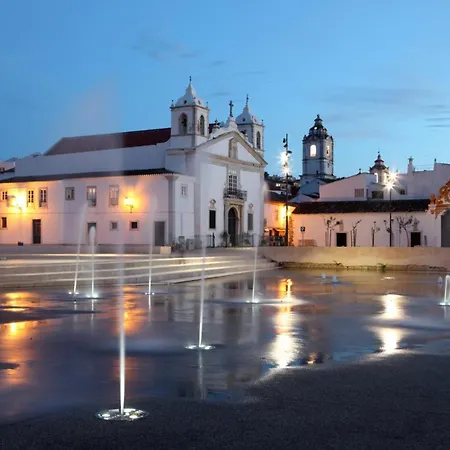 Top-floor Marina 2 Bed