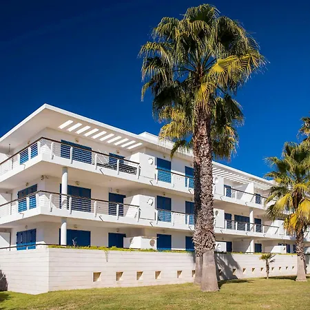 Apartment B06 - Top-floor Marina 2 Bed