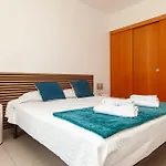 Apartamento B06 - Top-floor Marina 2 Bed *
