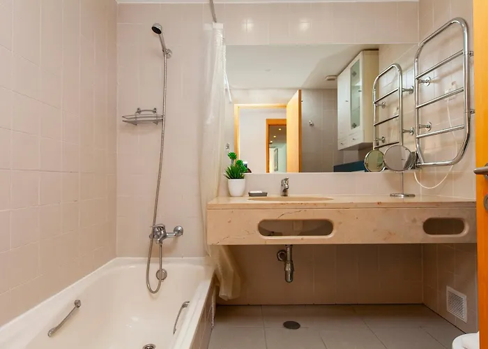 Appartement B06 - Top-floor Marina 2 Bed