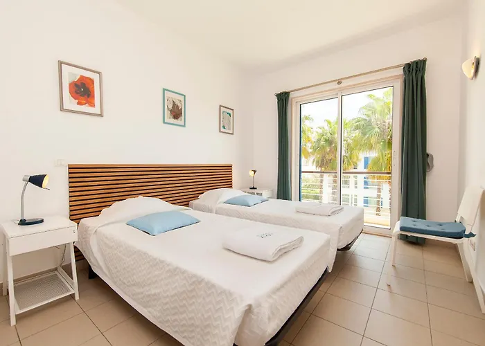 Appartement B06 - Top-floor Marina 2 Bed